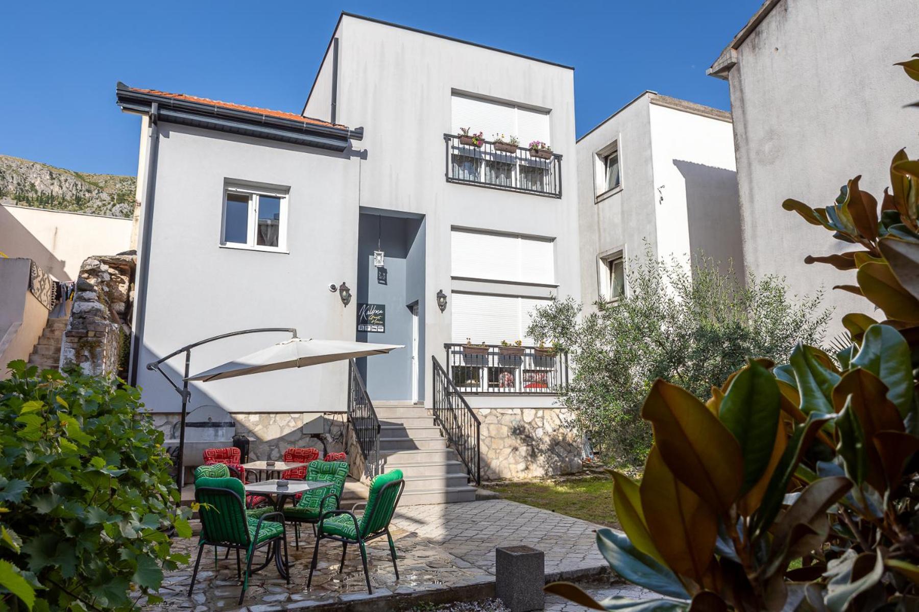 מוסטר Kaldrma Guesthouse מראה חיצוני תמונה