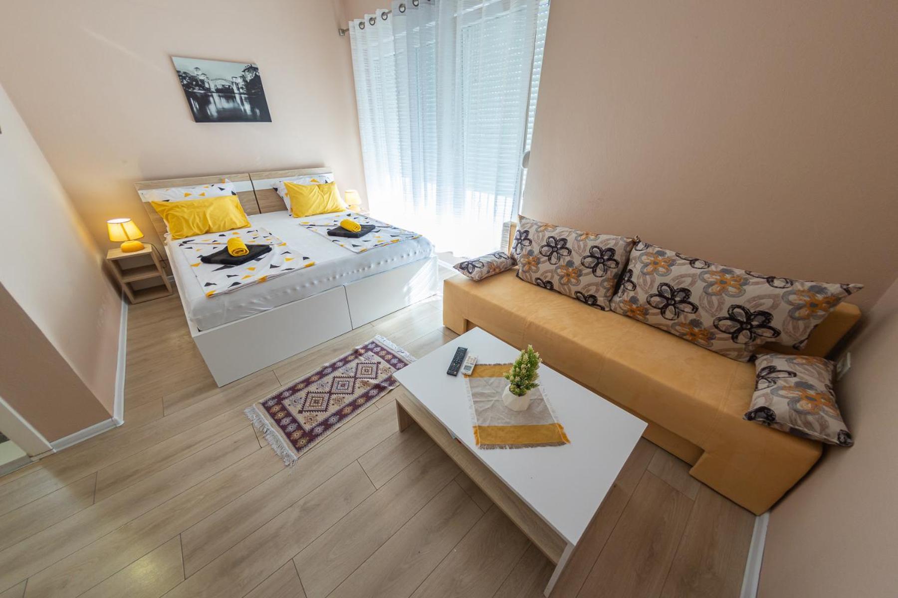 מוסטר Kaldrma Guesthouse מראה חיצוני תמונה