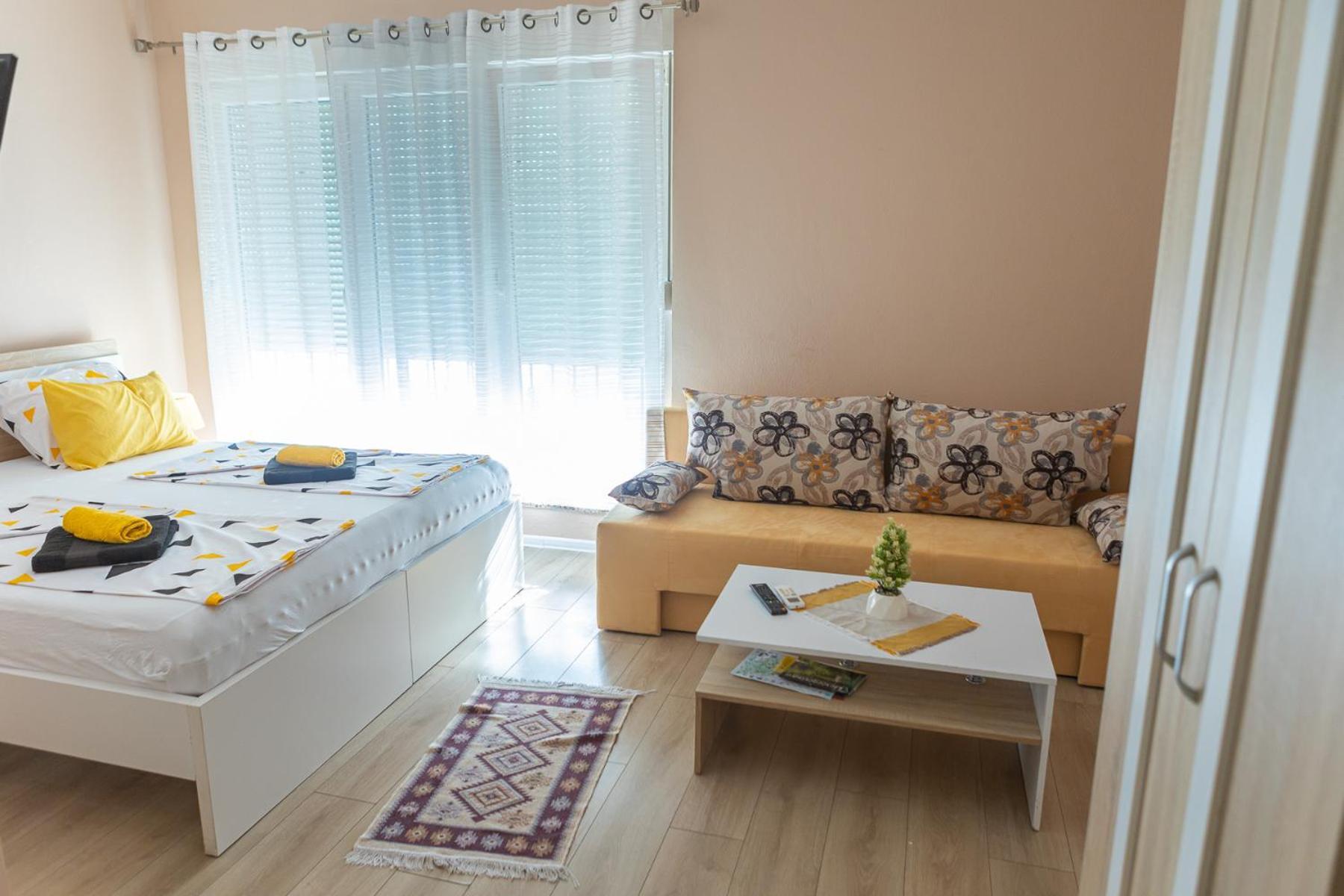 מוסטר Kaldrma Guesthouse מראה חיצוני תמונה