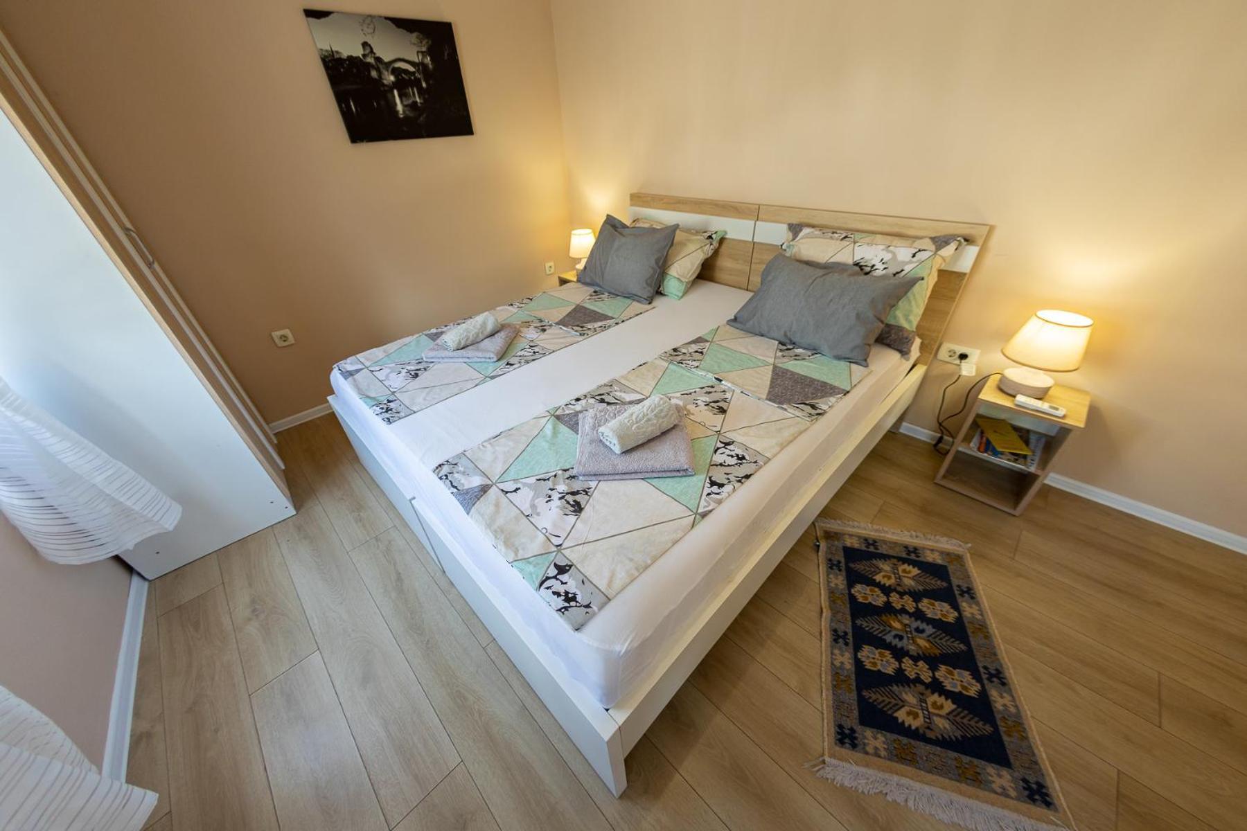 מוסטר Kaldrma Guesthouse מראה חיצוני תמונה