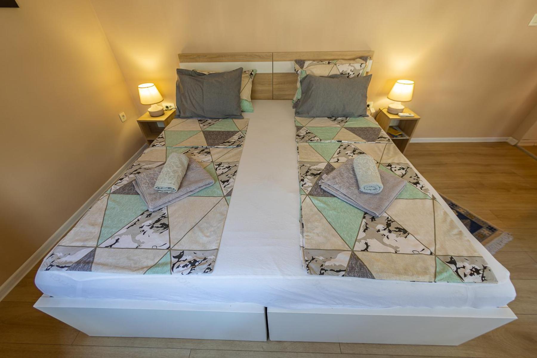 מוסטר Kaldrma Guesthouse מראה חיצוני תמונה